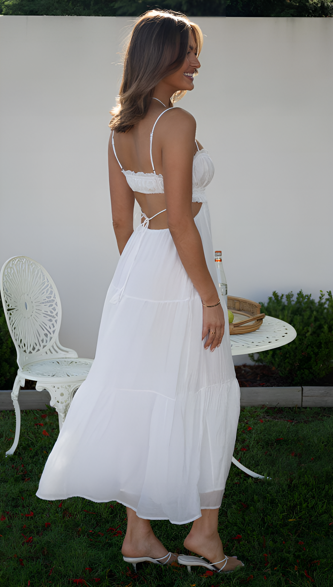 Charlotte - White